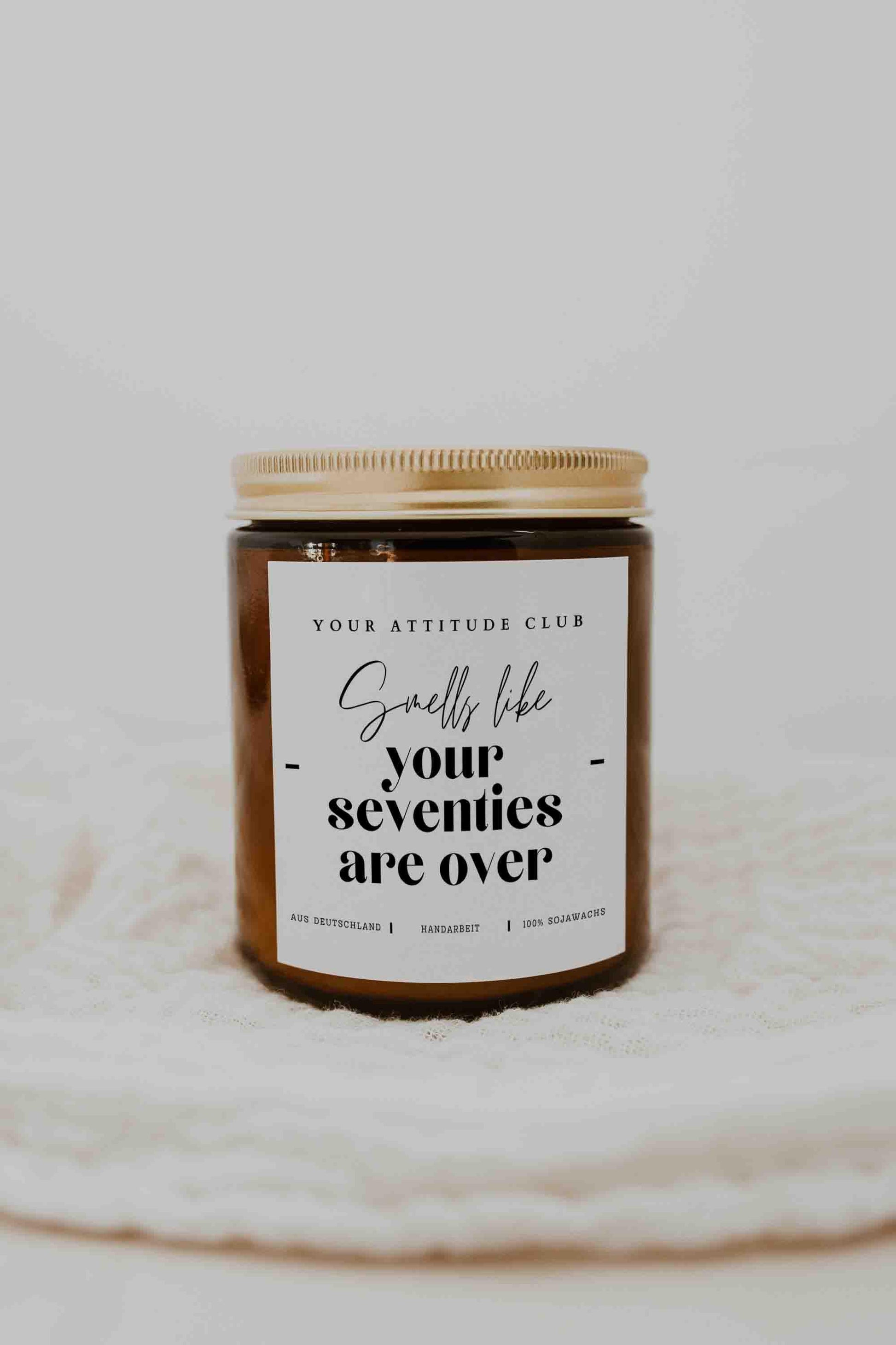 Geschenk Kerze von Your Attitude Club. Perfekt für Freunde, Familie, Kollegen und Partner.