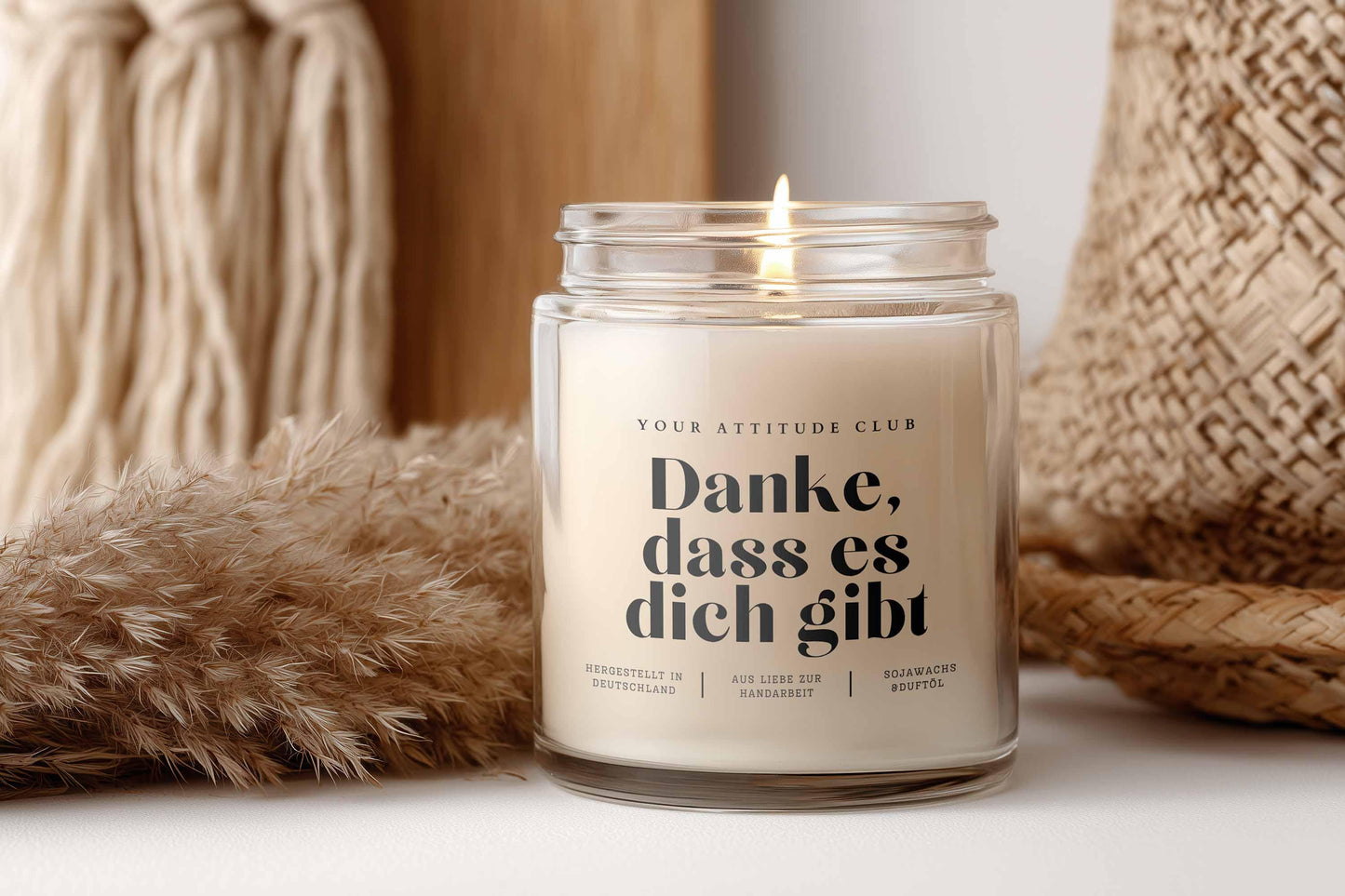 Danke, dass es dich gibt – Geschenkkerze mit Spruch, personalisierbare Duftkerze aus Sojawachs, vegan, handmade, Kerze für Freundschaft, Fam