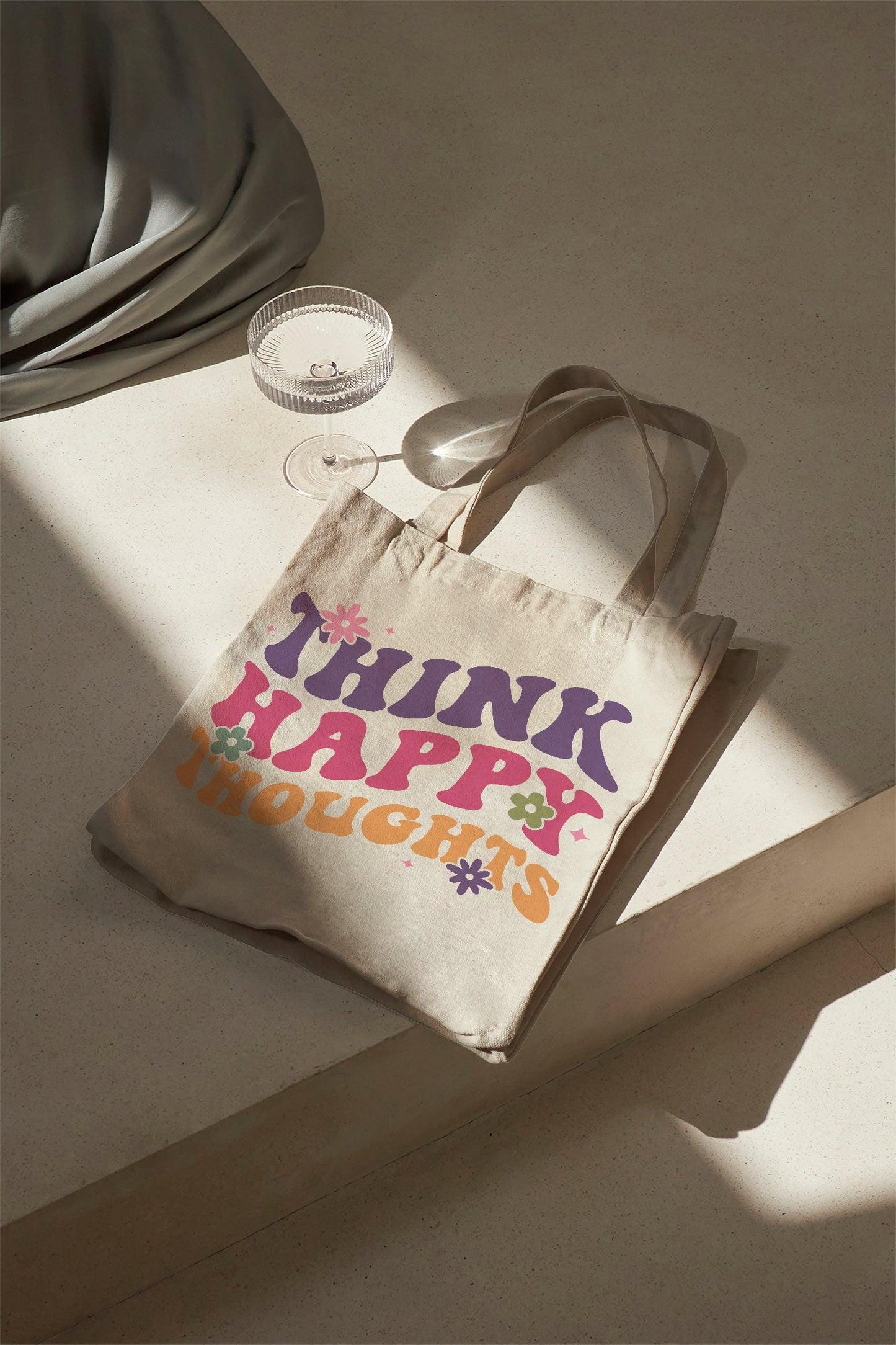 Think Happy Thoughts Baumwolltasche Stoffbeutel nachhaltig Retro Spruchtasche bunt 38x42 cm Shopper Geschenkidee Frauen individuell bedruckt