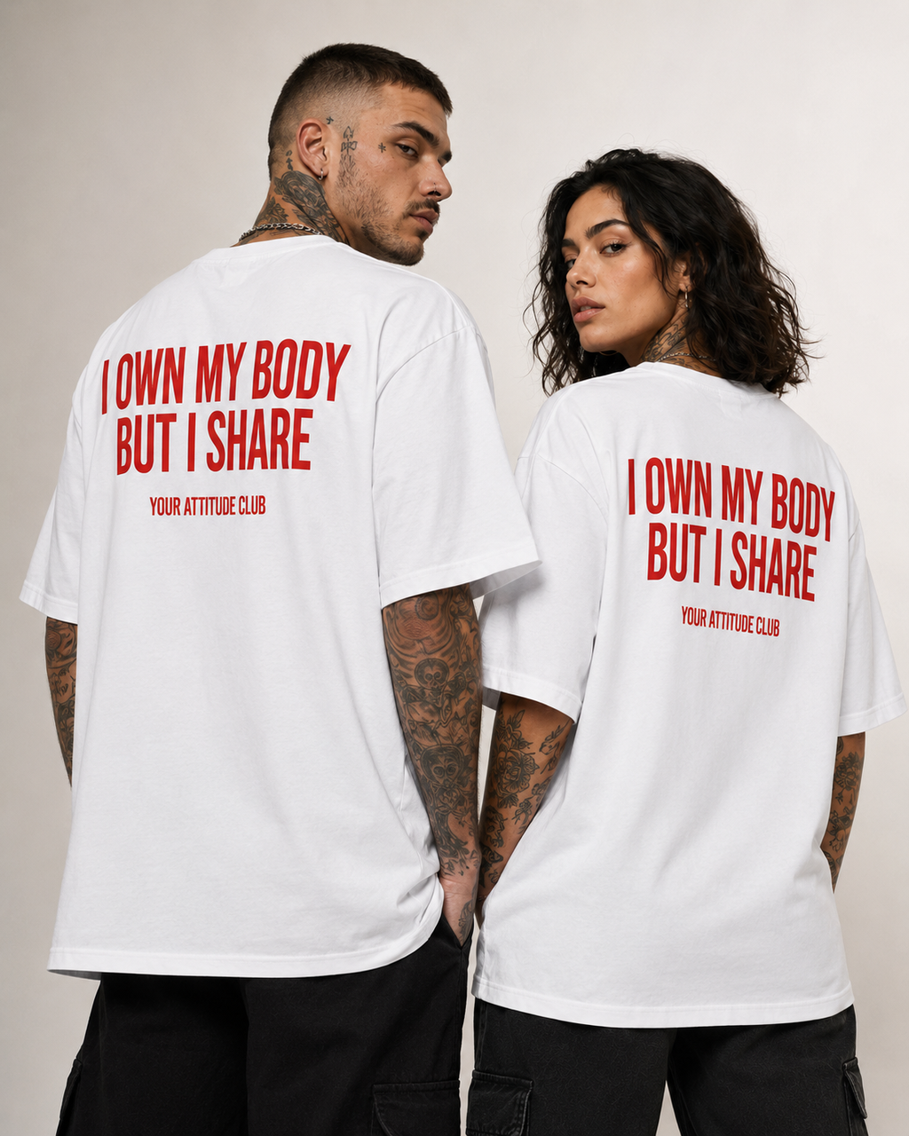 I OWN MY BODY BUT I SHARE – Unisex Oversize T-Shirt mit Backprint, freches Statement Shirt, Streetwear Geschenk für Frauen und Männer