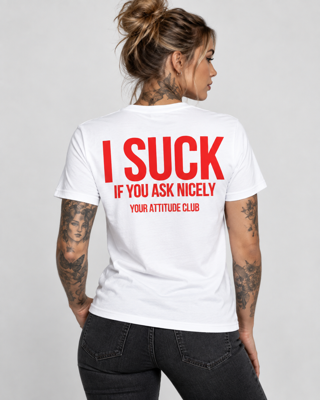 I SUCK IF YOU ASK NICELY – Unisex Statement T-Shirt Weiß mit rotem Backprint | freches doppeldeutiges Sprüche Shirt