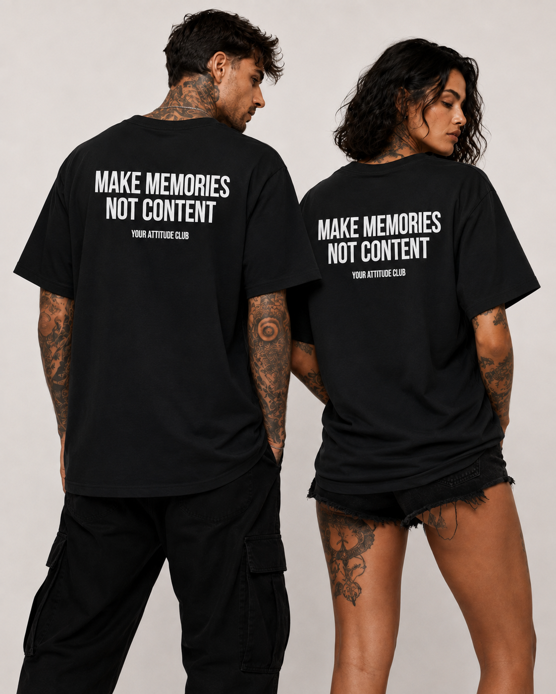 MAKE MEMORIES NOT CONTENT – schwarzes Oversize Unisex Shirt, weißer Backprint, Statement Shirt, Social Media Spruch, Festival Shirt, Geschenk