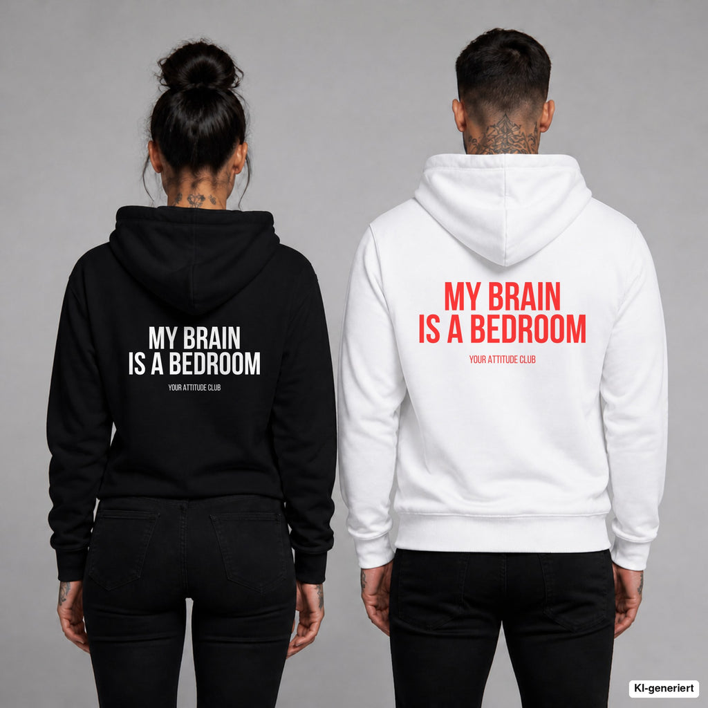 My brain is a bedroom – Hoodie mit Backprint, Frau in Schwarz und Mann in Weiß