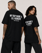 MY RAP NAME IS LIL HUNGRY – Weißes Oversize Unisex Shirt mit rotem Backprint, lustiges Statement Shirt, Foodie Shirt, Funny Tee, Geschenk