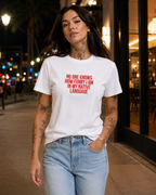 NO ONE KNOWS HOW FUNNY I AM IN MY NATIVE LANGUAGE – besticktes Damen Shirt, lustiges Statement T-Shirt, Geschenk für Freundin, Expat Humor, Bio-Baumwolle