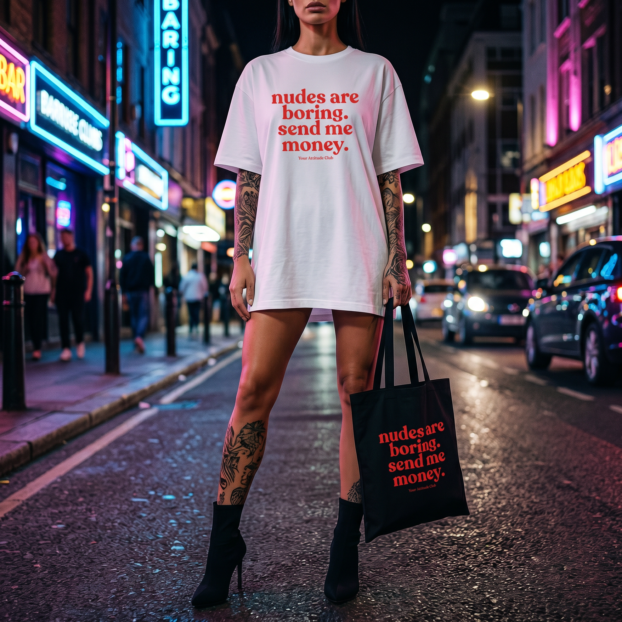 Nudes are boring. send me money. Shirt mit Frontprint – Oversize Unisex T-Shirt aus 100% Baumwolle, Statement Streetwear
