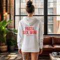 PASTA, SEX, WINE – weißer Hoodie mit rotem Backprint, Damen im Loft
