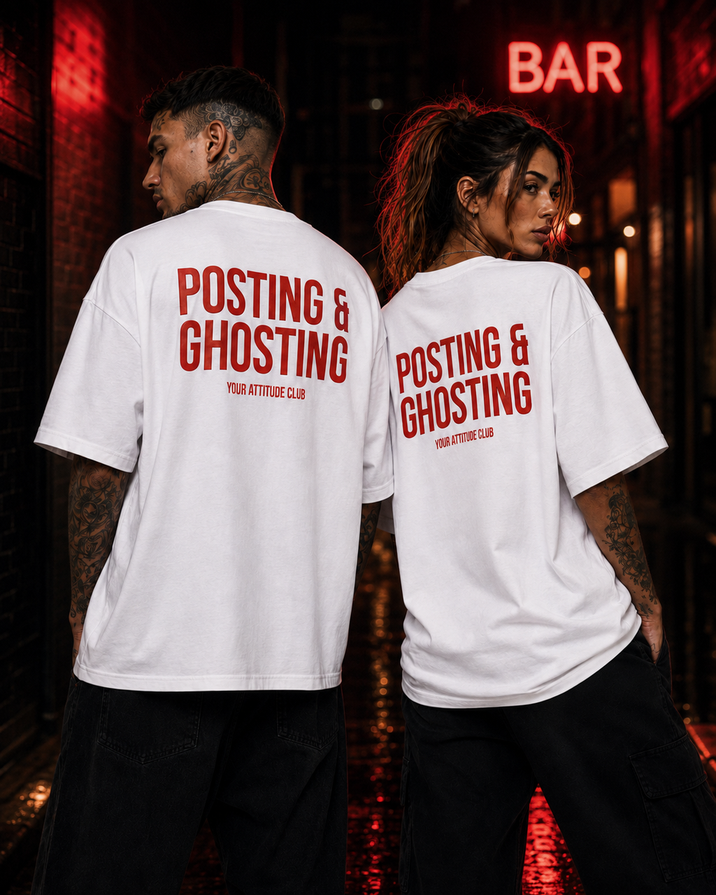 POSTING & GHOSTING – Unisex Oversize T-Shirt mit Backprint, lustiges Statement Shirt, moderne Streetwear, Geschenk für Frauen und Männer