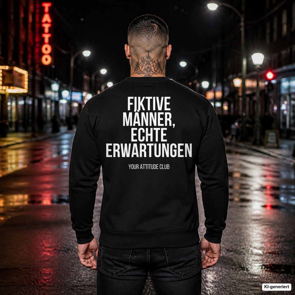 Fiktive Männer, echte Erwartungen – schwarzer Pullover mit weißem Backprint, Herren in der Stadt bei Nacht