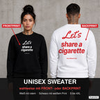 Let’s share a cigarette – Pullover wahlweise mit Front- oder Backprint, Paar vor Betonwand