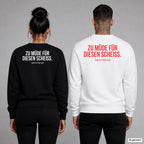 Zu müde für diesen Scheiß – Pullover mit Backprint, Frau in Schwarz und Mann in Weiß