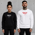 Respect me. I respect you – Pullover mit Frontprint, Frau in Schwarz und Mann in Weiß vor Betonwand