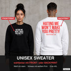 Hating me won’t make you pretty – Pullover wahlweise mit Front- oder Backprint, Paar vor Betonwand