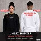 My rap name is lil hungry – Pullover wahlweise mit Front- oder Backprint, Paar vor Betonwand