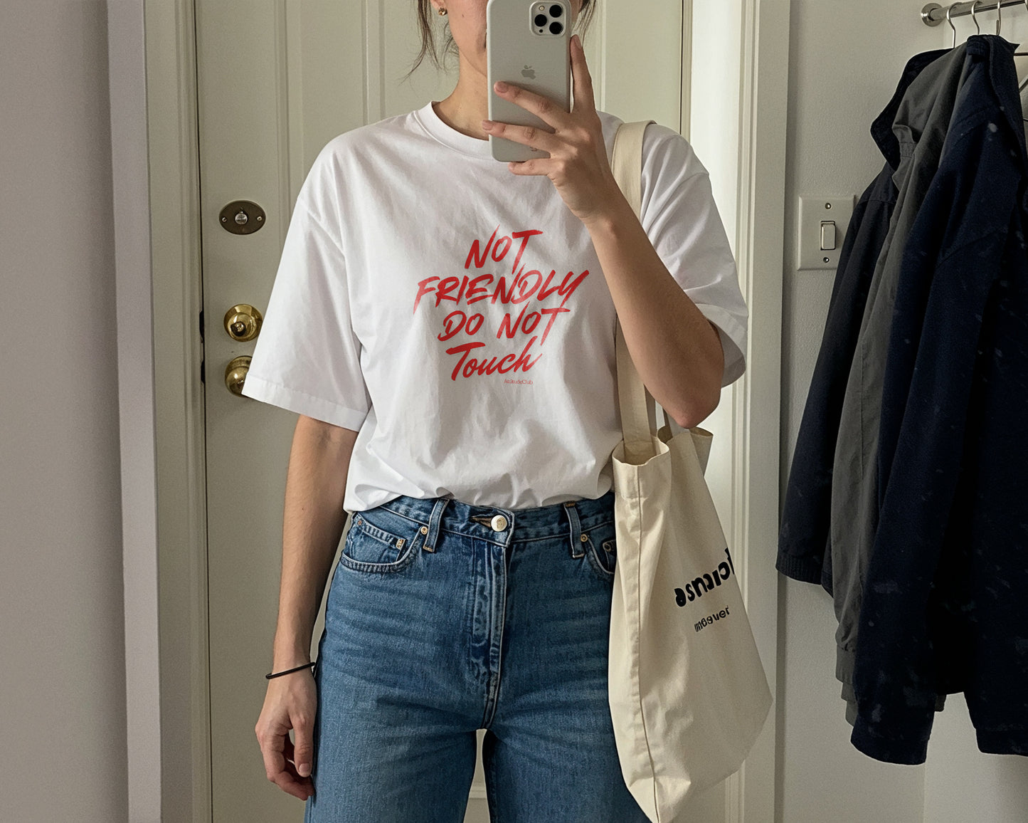 NOT FRIENDLY DO NOT TOUCH – Oversize Unisex Shirt Bio Baumwolle | Statement T Shirt Damen Herren | Premium Oversize