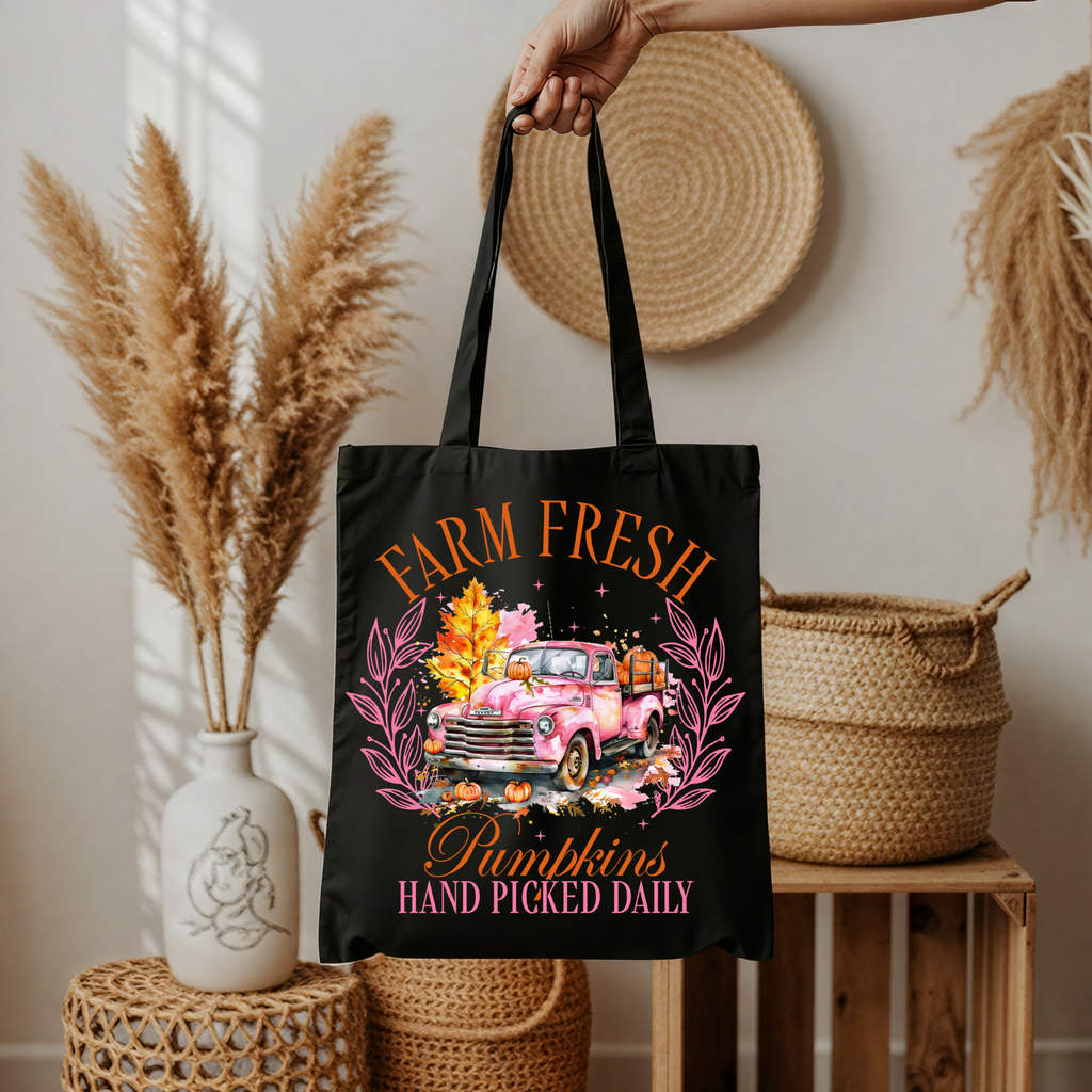 Farm Fresh Pumpkins Pink Truck Tasche – Herbst Beutel Beige Baumwolltasche mit Kürbis-Design, DTG-Druck, auch als A4/A3 Bügelbild für Shirt, Jacke oder Kissen