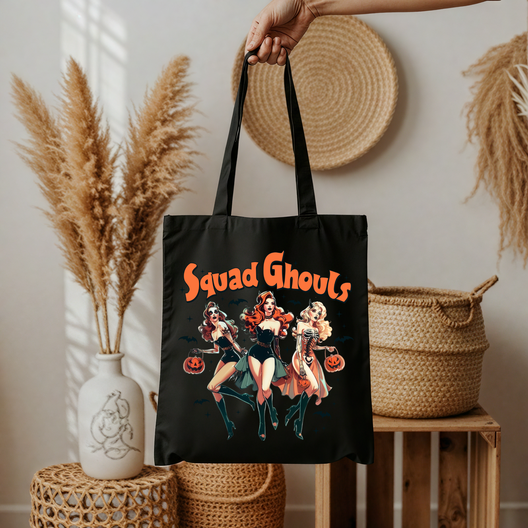 Squad Ghouls Tasche Beige – Halloween Girl Gang Stofftasche mit Retro Hexen – Baumwollbeutel mit Druck oder als A4/A3 Bügelbild für Shirt, Kissen, Jacke & Co