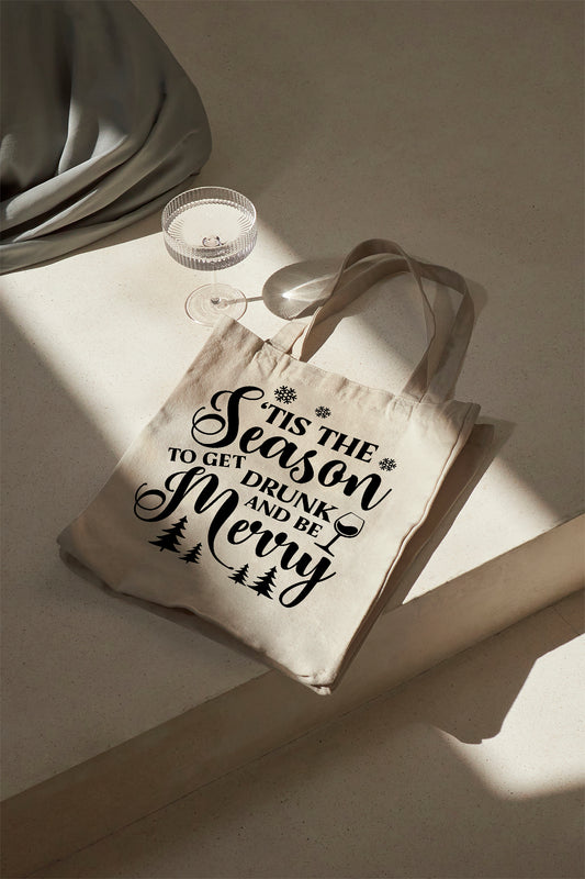 Tis the season to get drunk and be merry Baumwollbeutel 38x42 cm mit langen Henkeln, Stofftasche bedruckt, Einkaufstasche Weihnachten, Geschenkidee, DTF Bügelbild