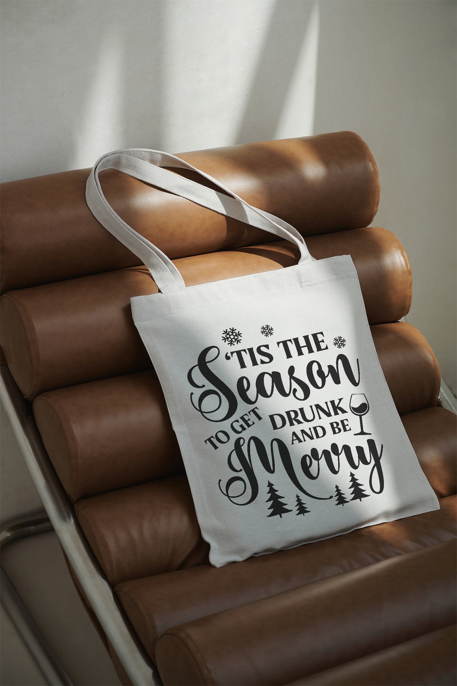 Tis the season to get drunk and be merry Baumwollbeutel 38x42 cm mit langen Henkeln, Stofftasche bedruckt, Einkaufstasche Weihnachten, Geschenkidee, DTF Bügelbild