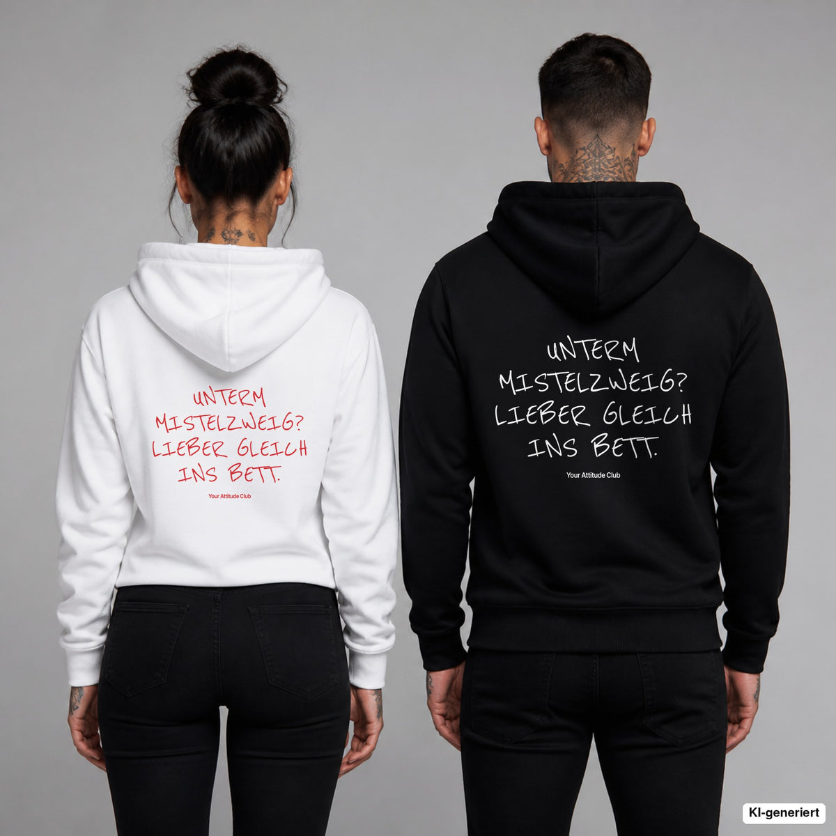 Unterm Mistelzweig? Lieber gleich ins Bett – Hoodie mit Backprint, Frau in Weiß mit rotem und Mann in Schwarz mit weißem Aufdruck