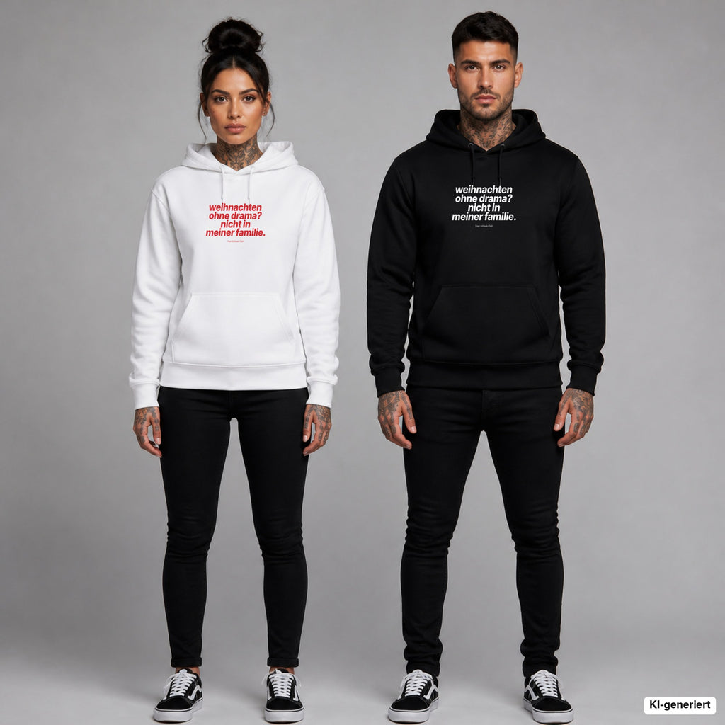 Weihnachten ohne Drama? Nicht in meiner Familie – Hoodie mit Frontprint, Frau in Weiß mit rotem und Mann in Schwarz mit weißem Aufdruck