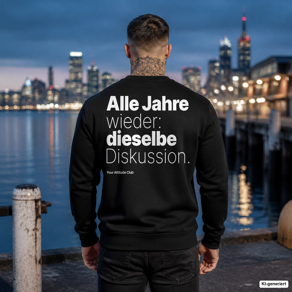 Alle Jahre wieder: dieselbe Diskussion – schwarzer Weihnachtspullover mit weißem Backprint, Herren am Hafen