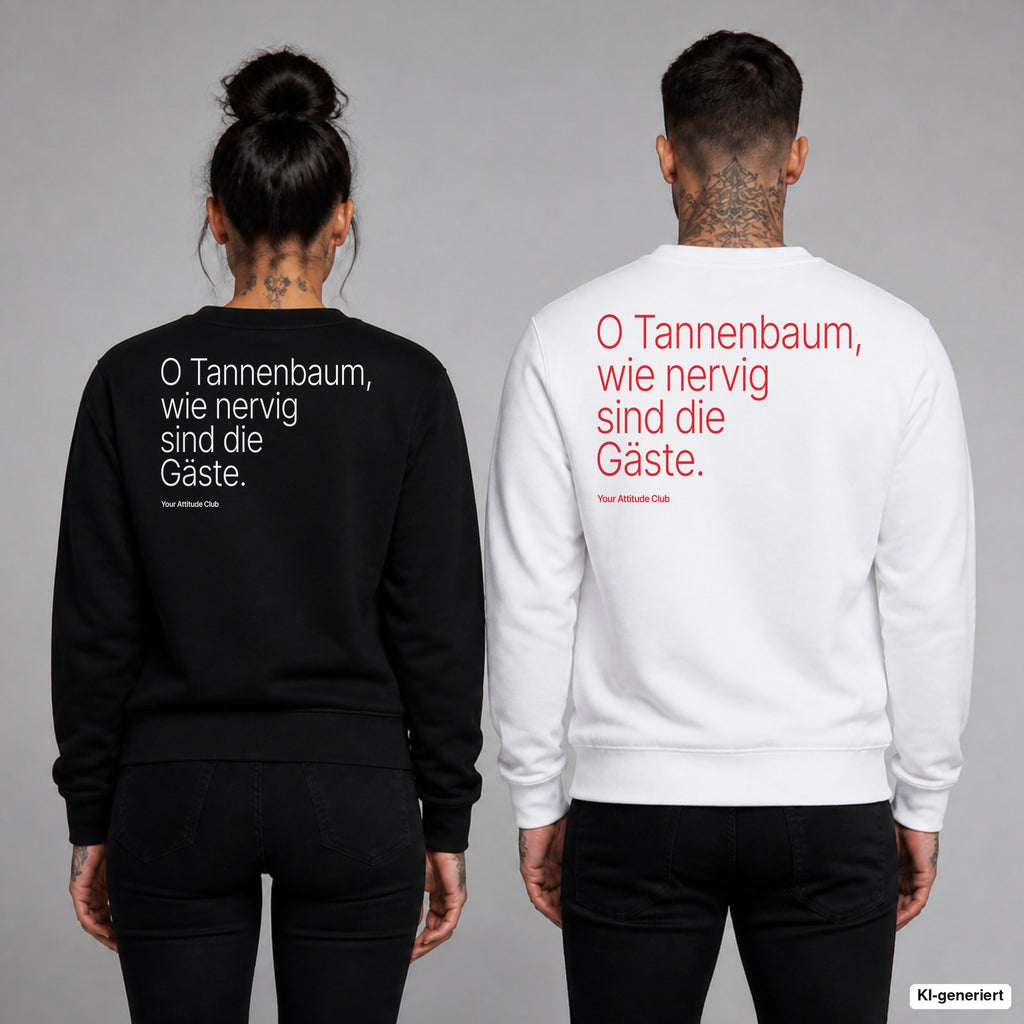 O Tannenbaum, wie nervig sind die Gäste – Weihnachtspullover mit Backprint, Frau in Schwarz und Mann in Weiß