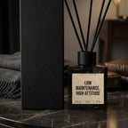 Diffusor Low maintenance, high attitude. Nahaufnahme Naturgras-Etikett