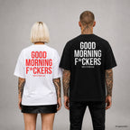 GOOD MORNING F*CKERS – Oversize T-Shirt Unisex mit Backprint, Frau in Weiß mit rotem und Mann in Schwarz mit weißem Aufdruck