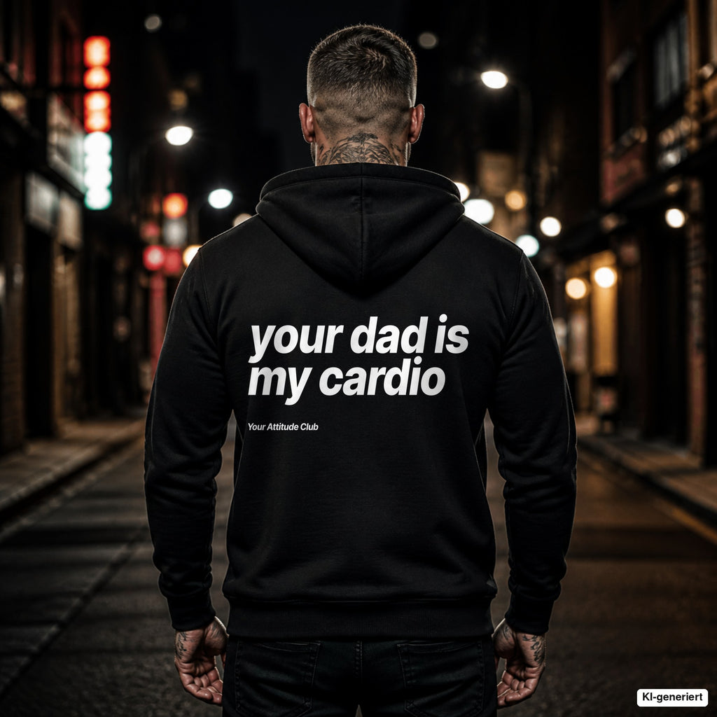 Your Dad Is My Cardio – schwarzer Hoodie mit weißem Backprint, Herren in der Stadt bei Nacht